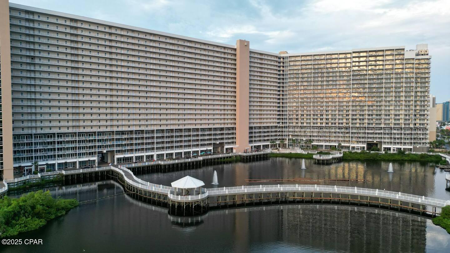 Laketown Wharf - Residential