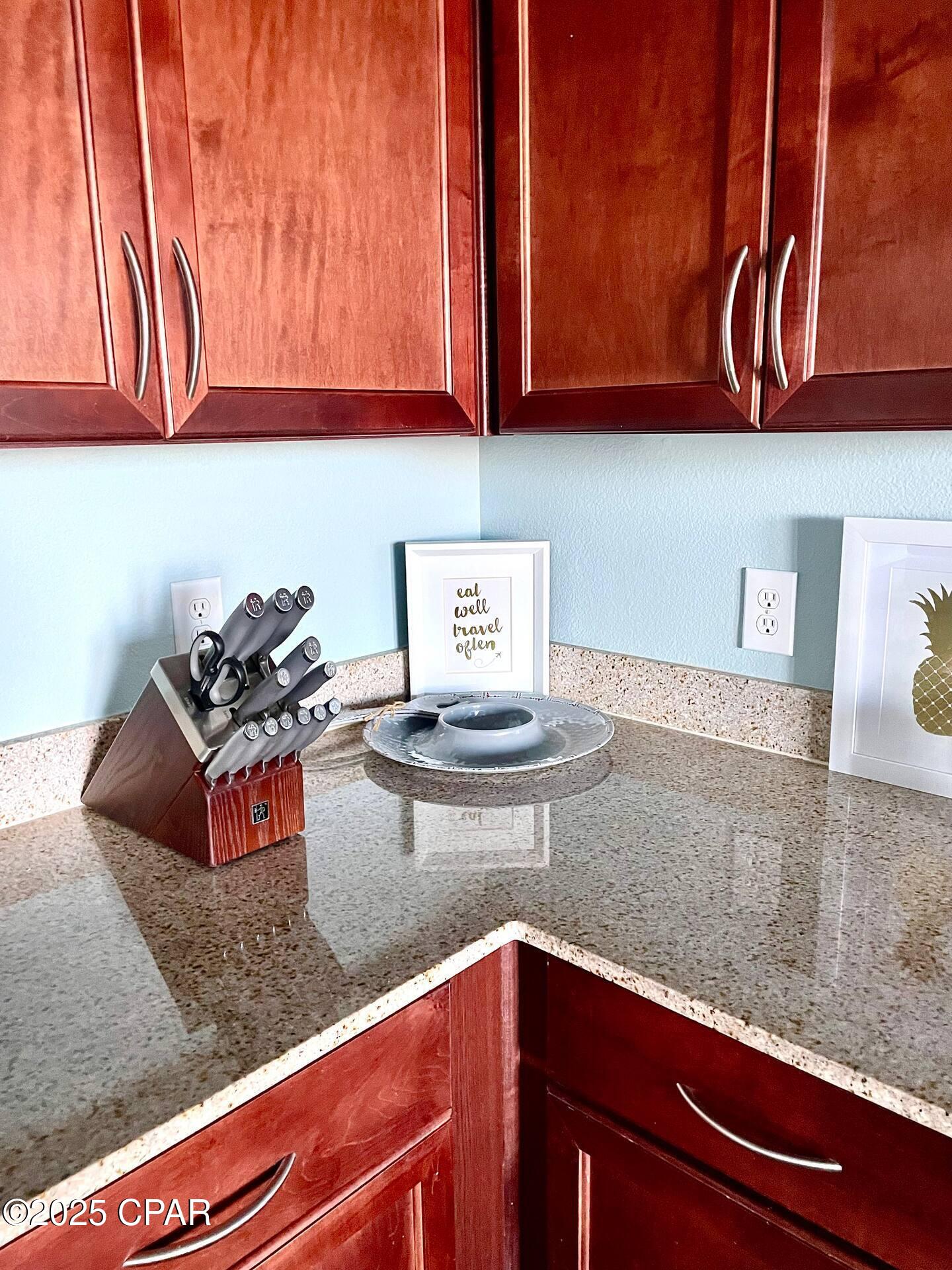 Laketown Wharf - Residential