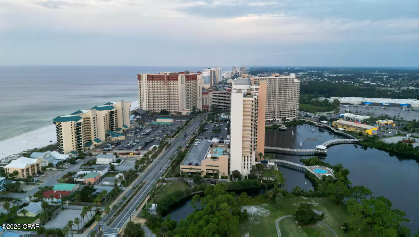 Laketown Wharf - Residential