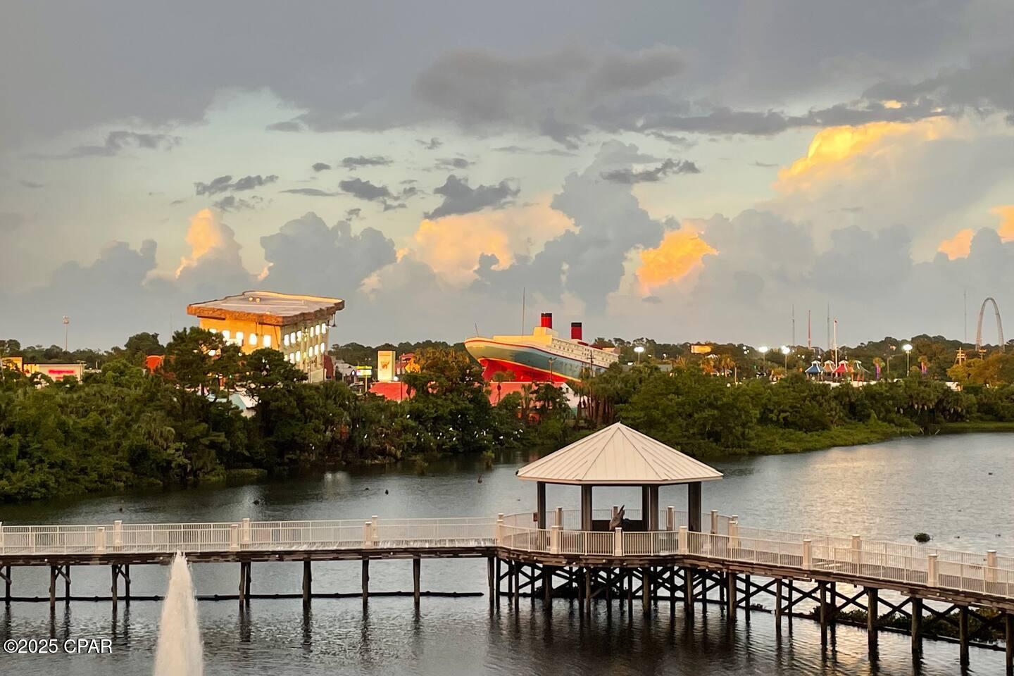 Laketown Wharf - Residential