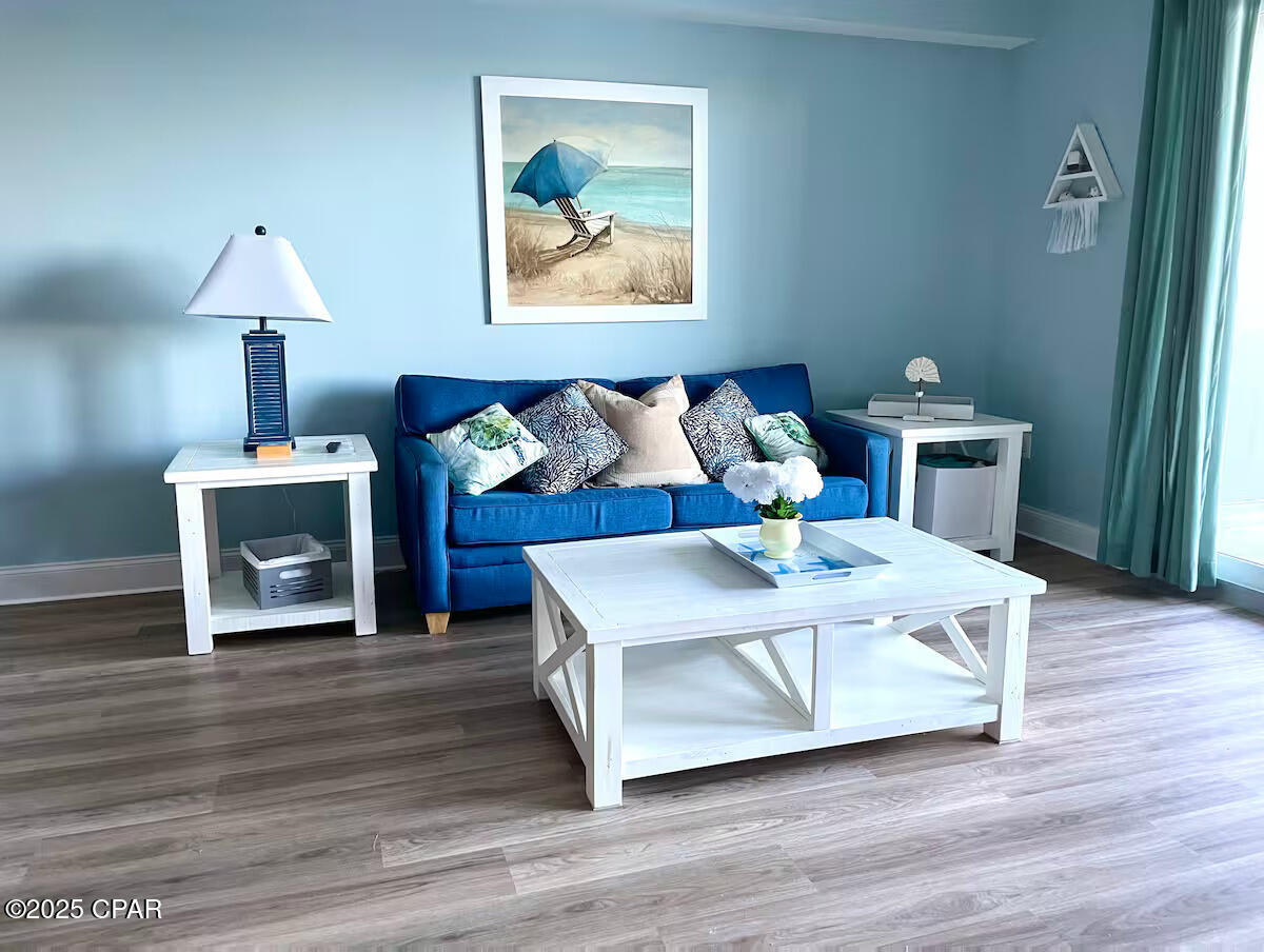 Laketown Wharf - Residential