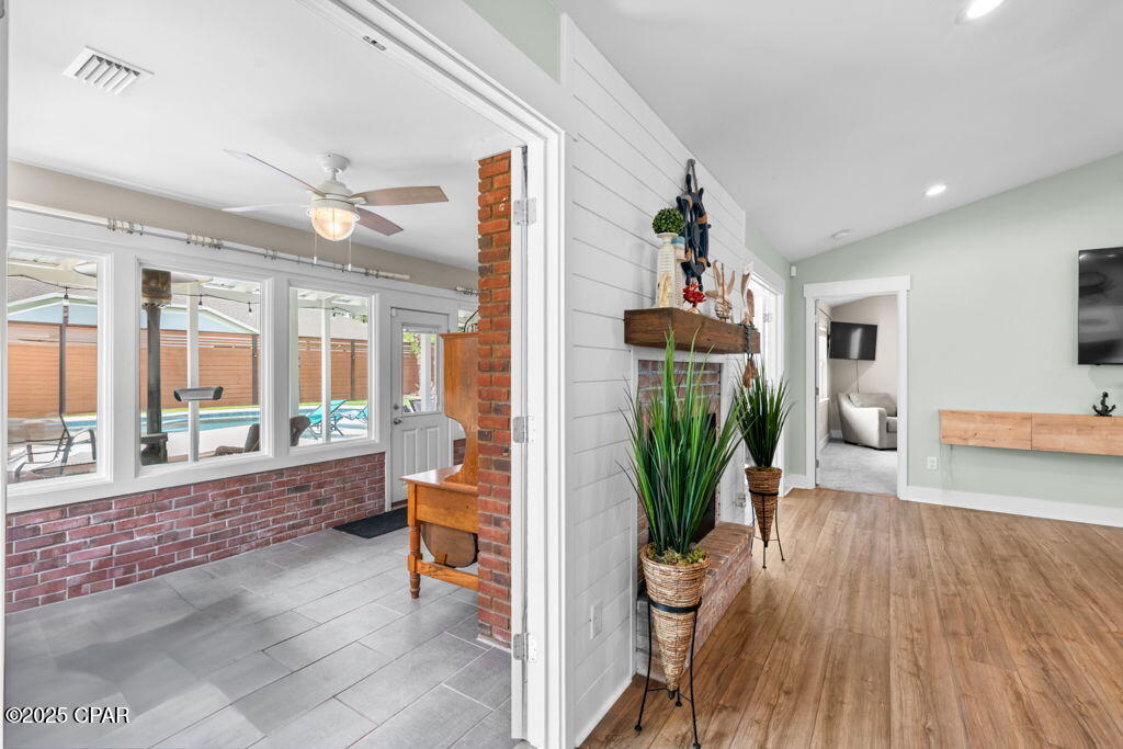 Forest Park East U-2 - Residential