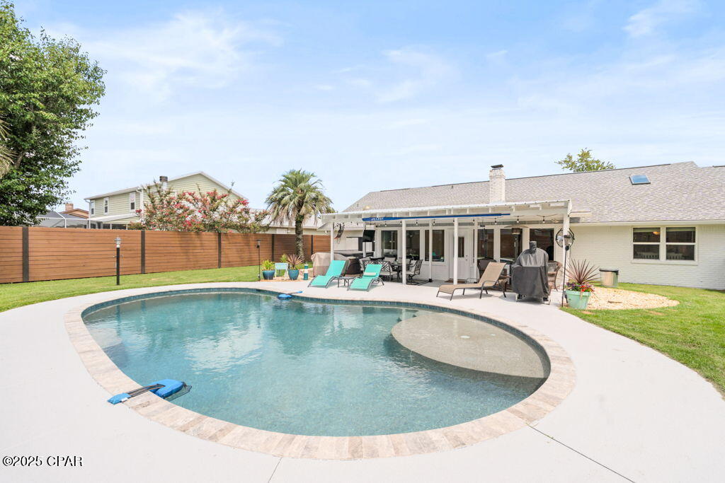 Forest Park East U-2 - Residential