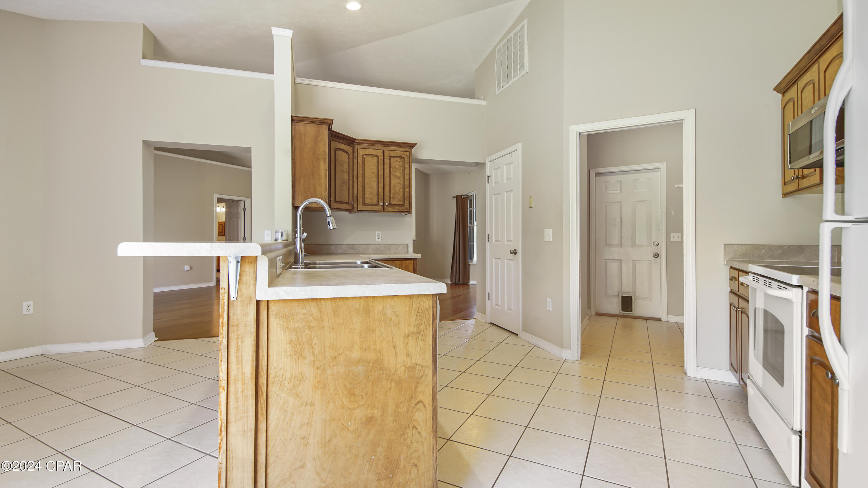 Sunny Hills Unit 6 - Residential