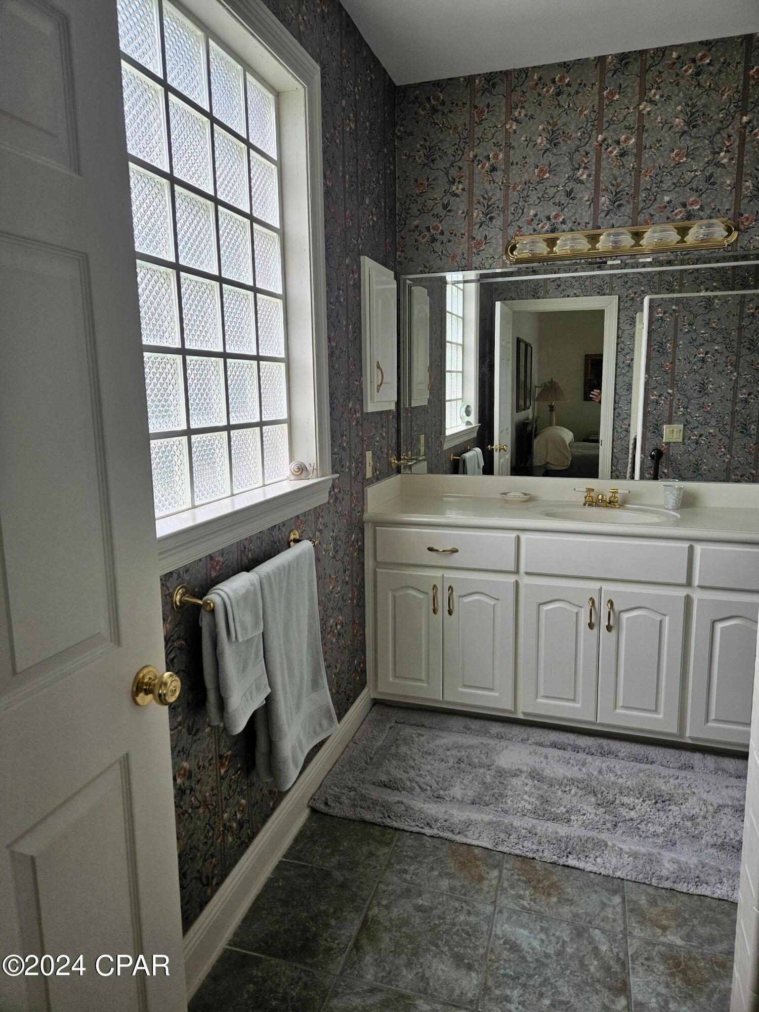 Pretty Bayou Island - Residential