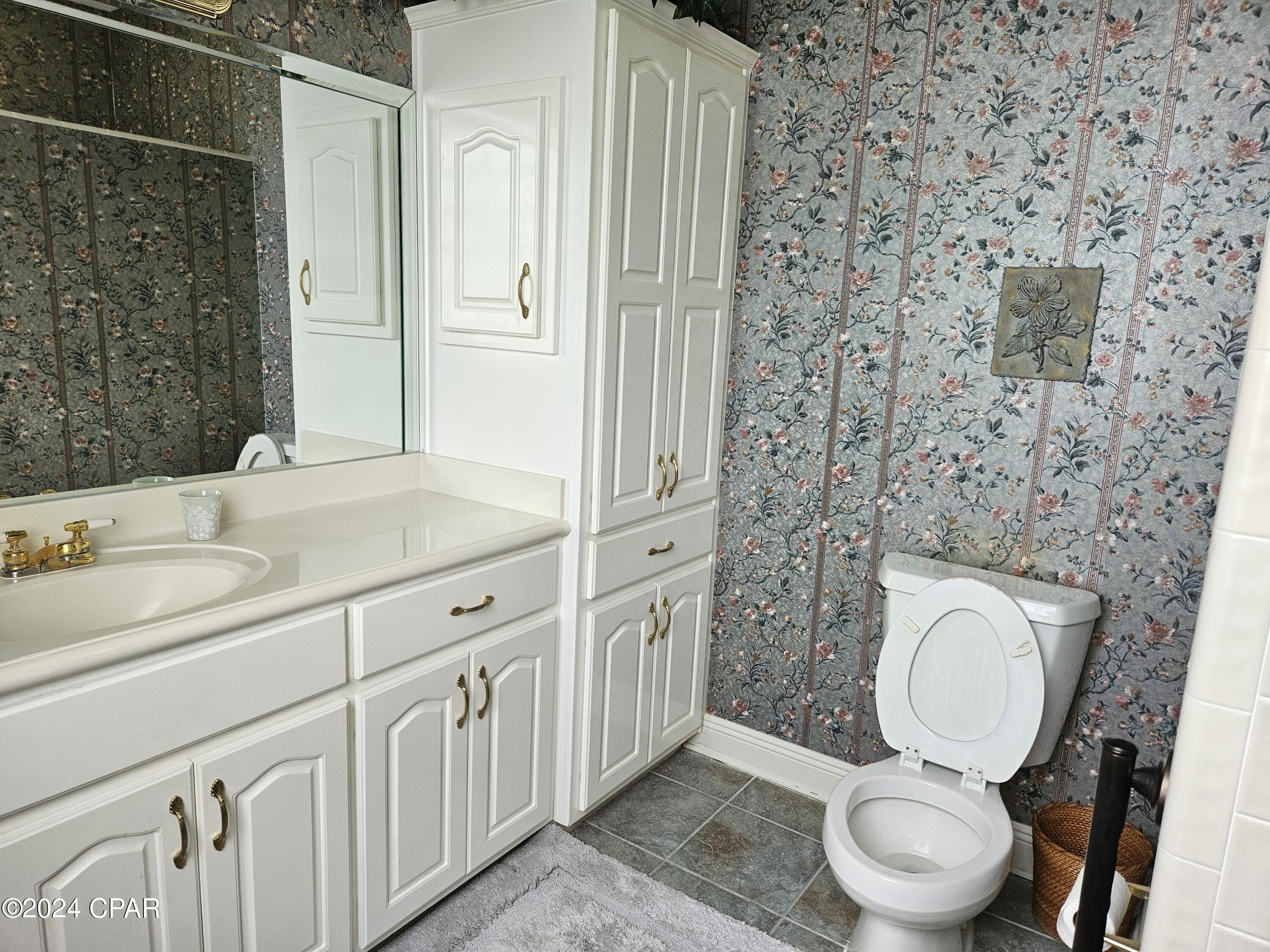 Pretty Bayou Island - Residential