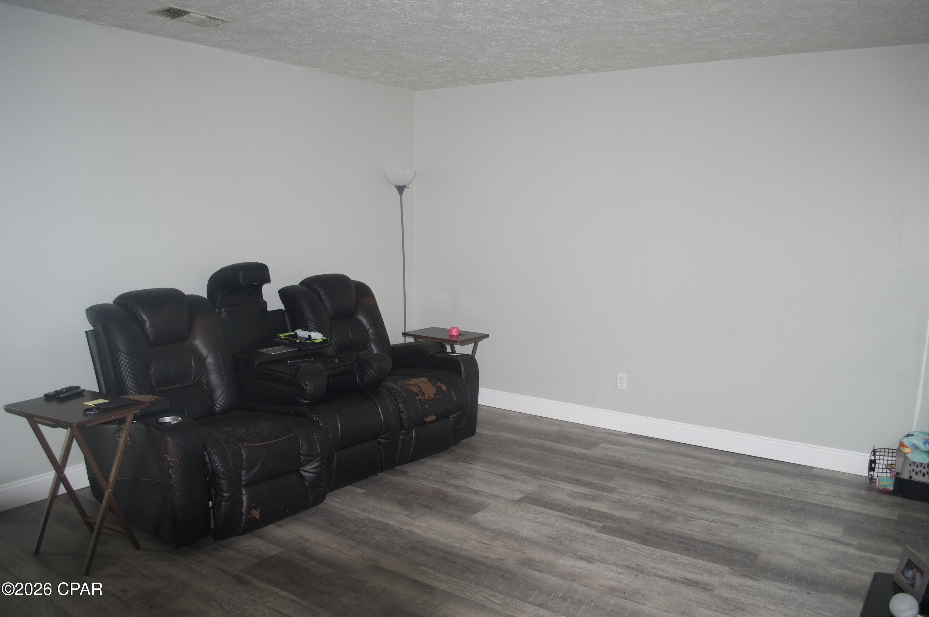 Belaire Estates U-4 - Residential
