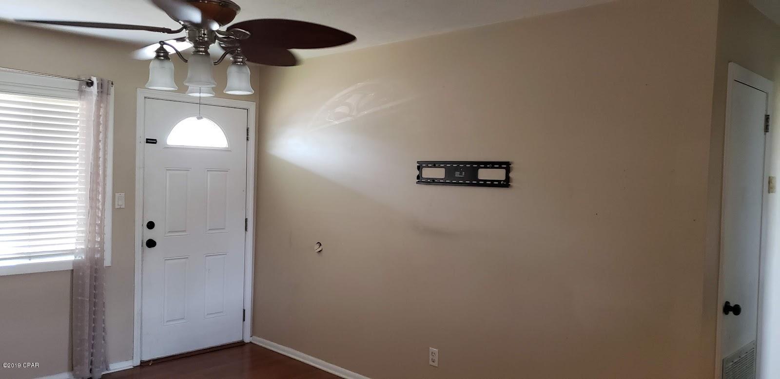 Hentz 1st Add Unit-B Rep - Residential