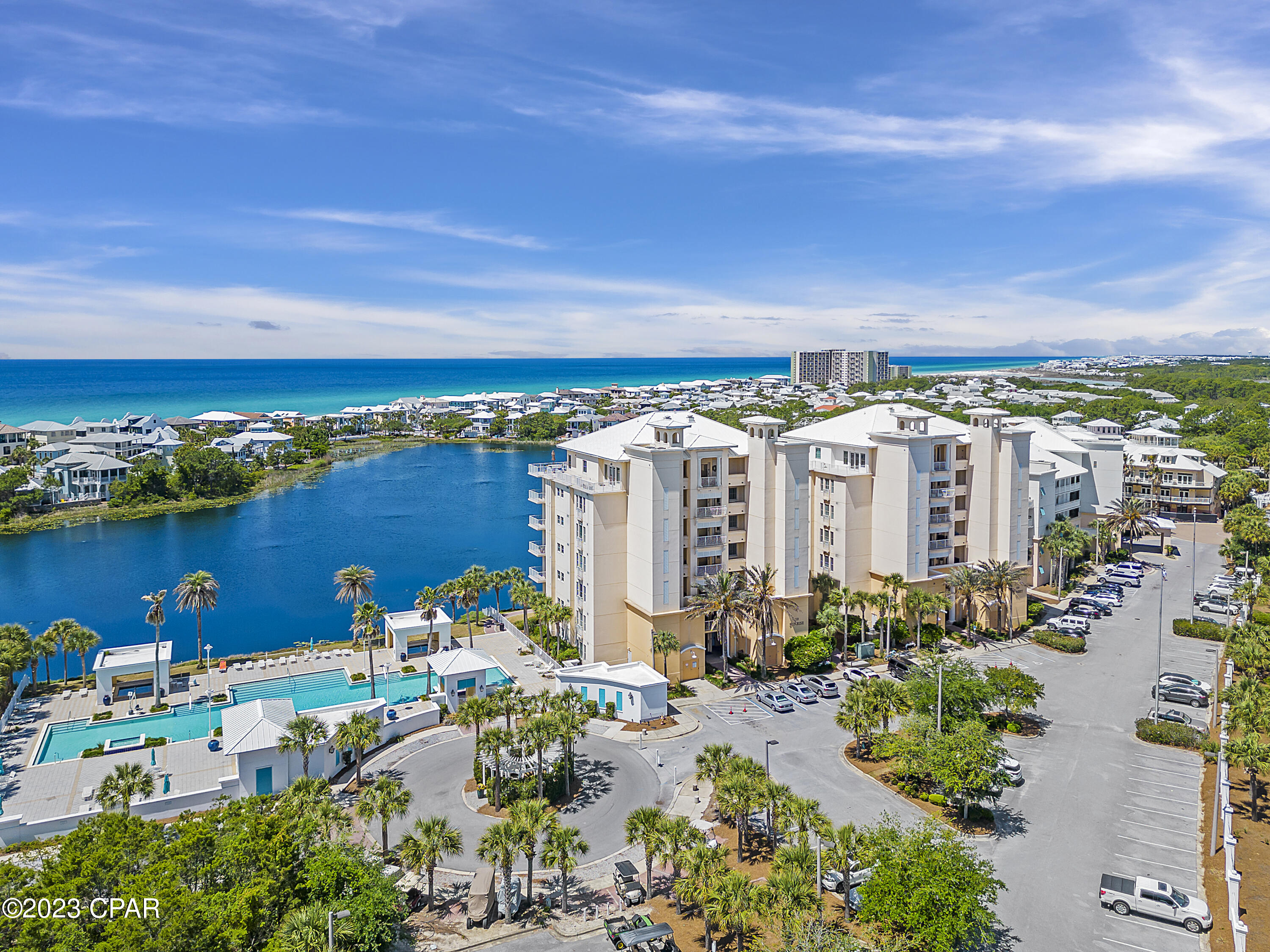 Carillon Beach Inn - Residential