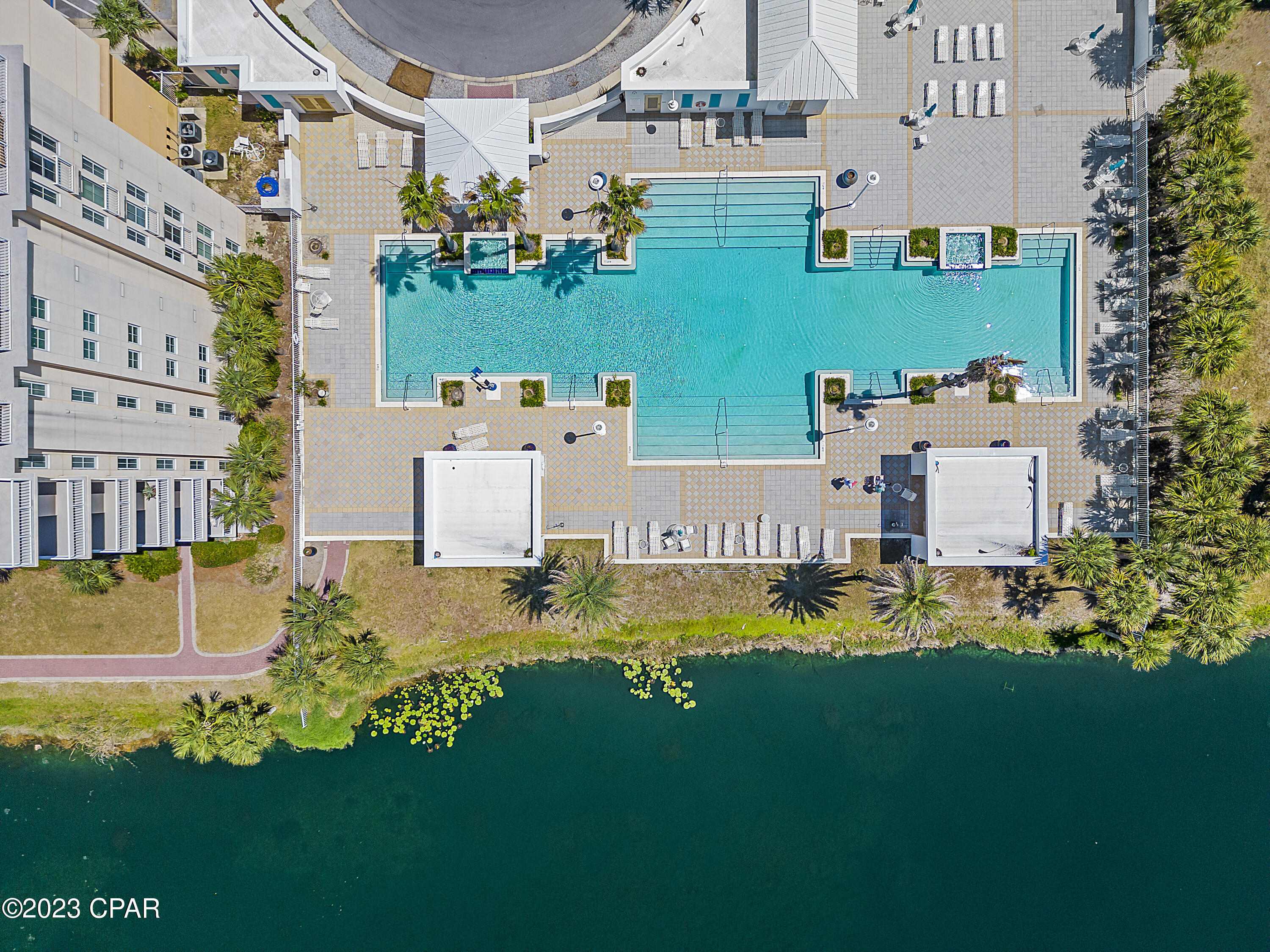 Carillon Beach Inn - Residential