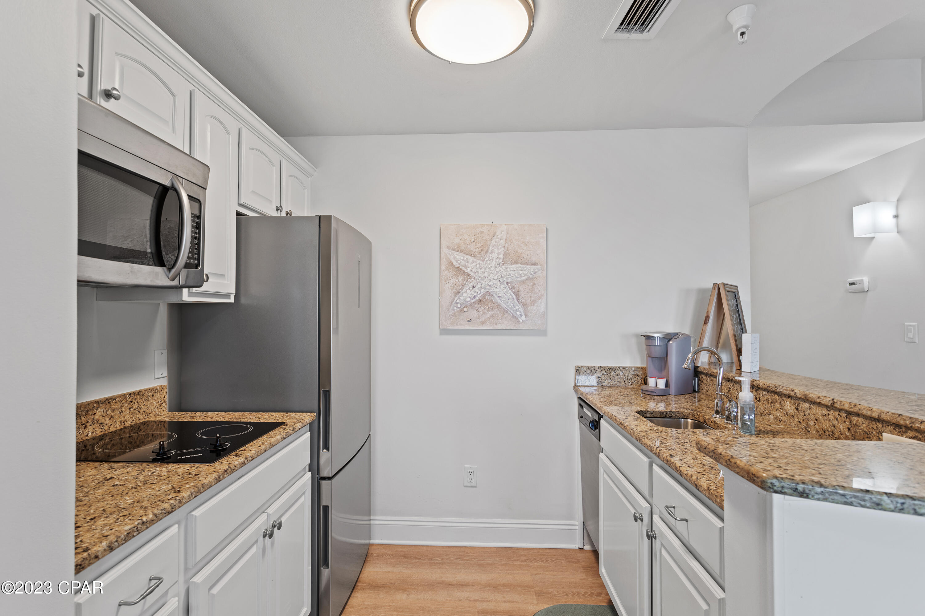 Carillon Beach Inn - Residential