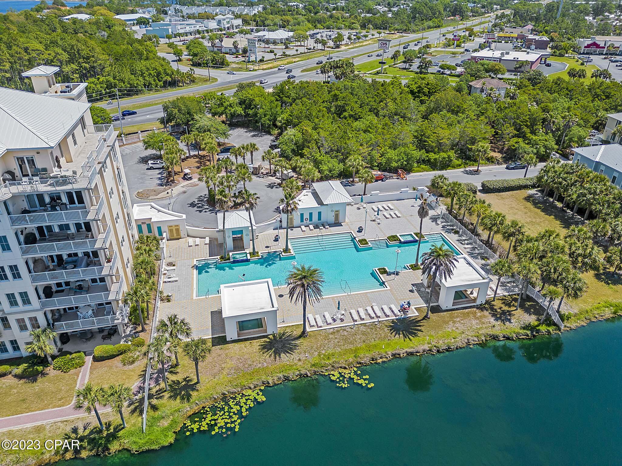 Carillon Beach Inn - Residential