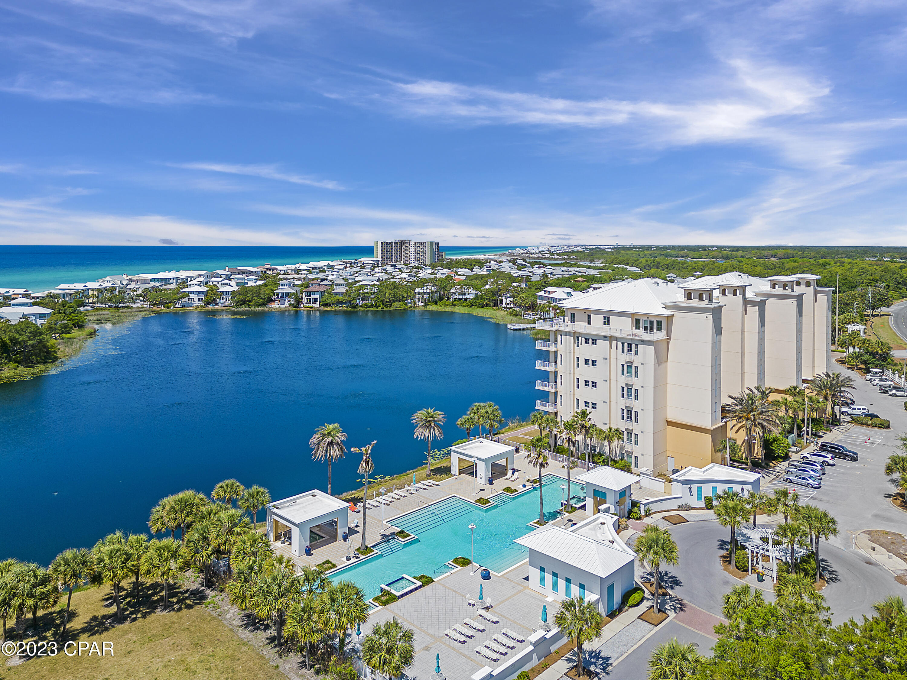 Carillon Beach Inn - Residential