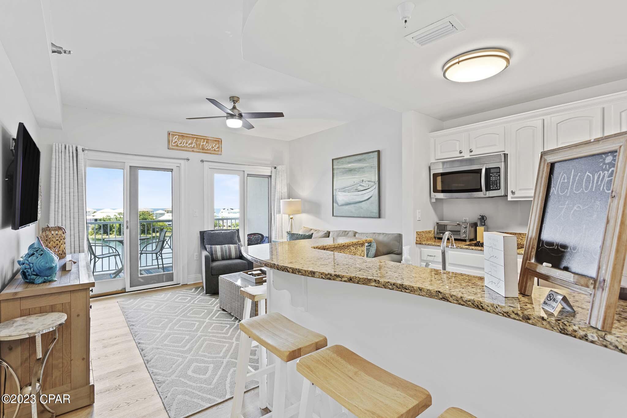 Carillon Beach Inn - Residential