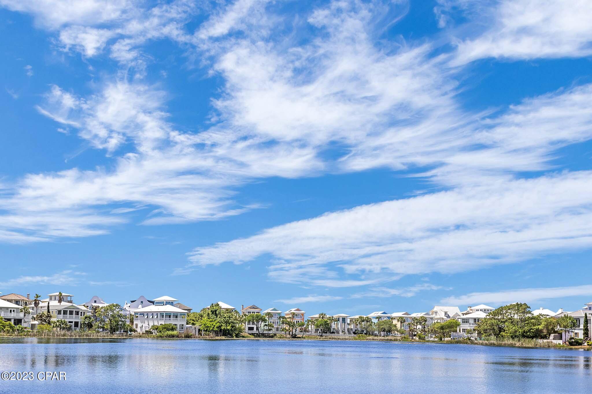 Carillon Beach Inn - Residential