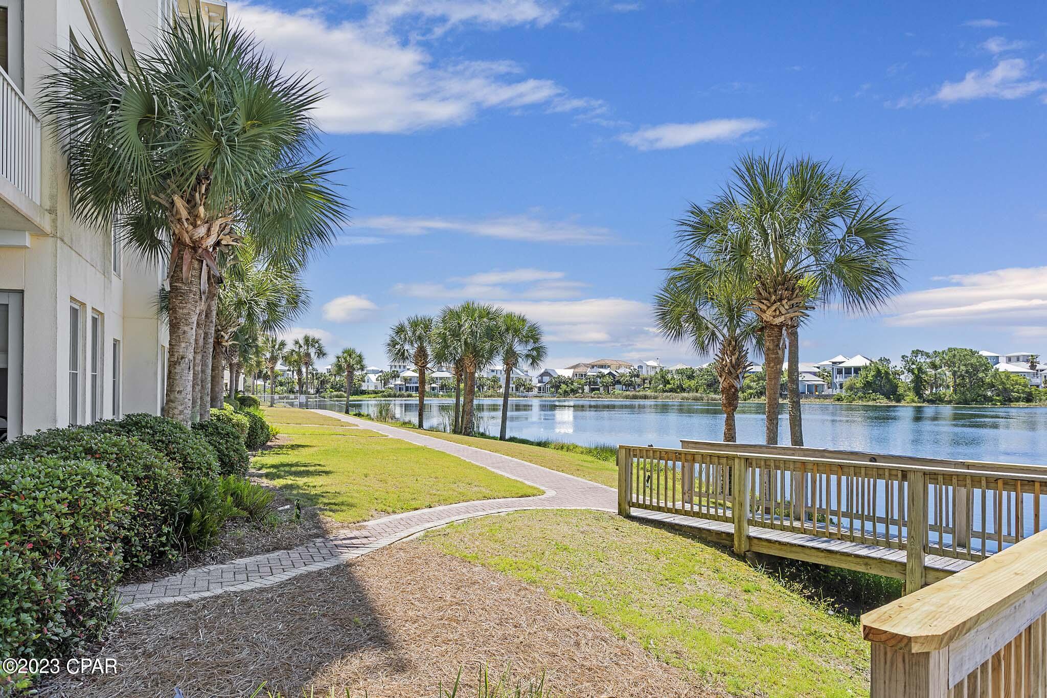 Carillon Beach Inn - Residential