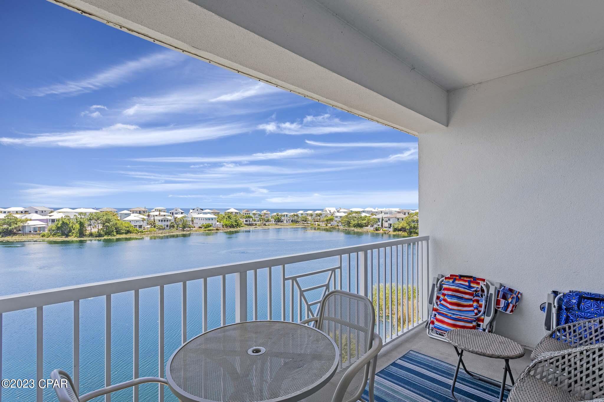 Carillon Beach Inn - Residential