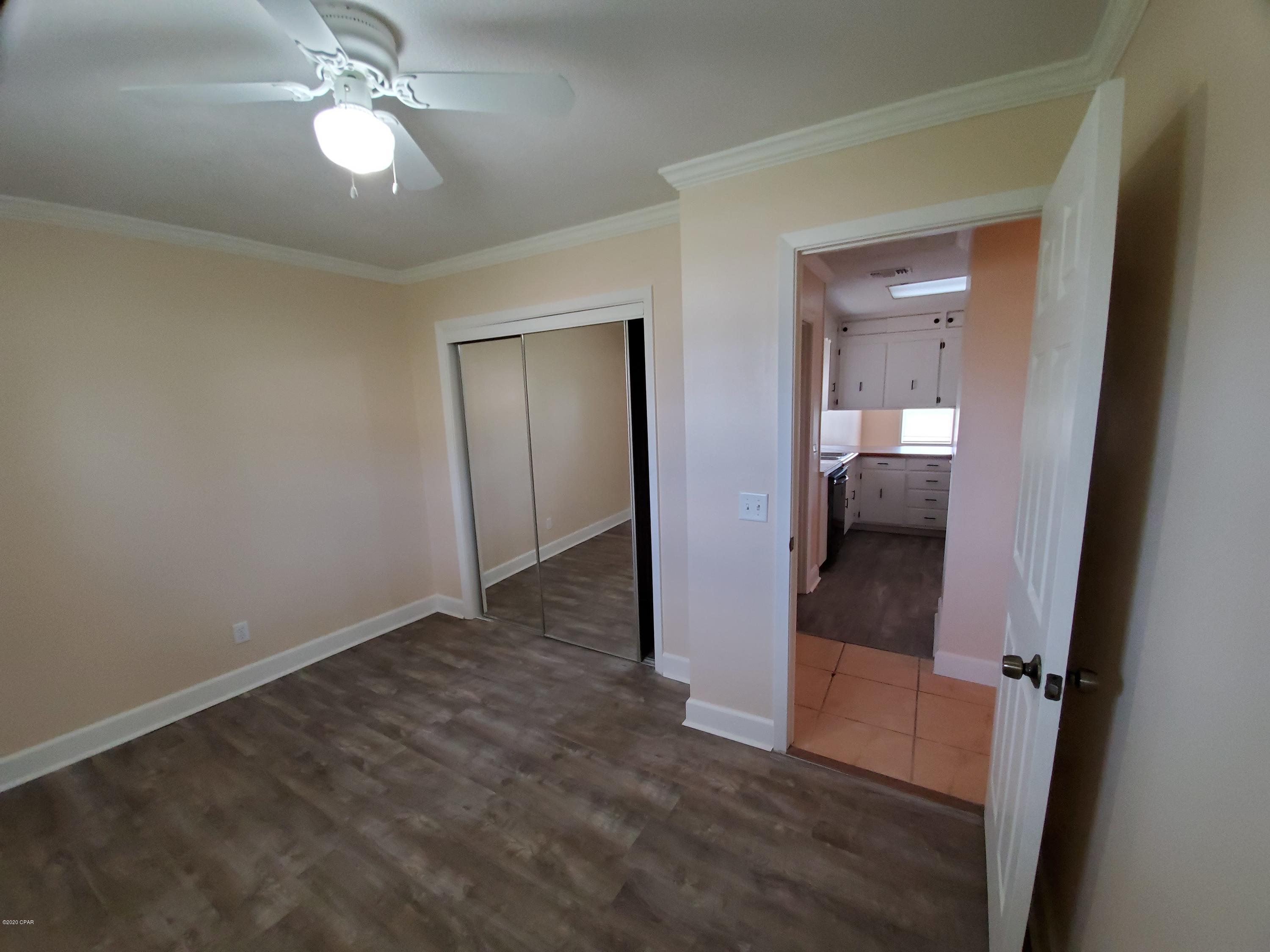 [No Recorded Subdiv] - Residential Lease