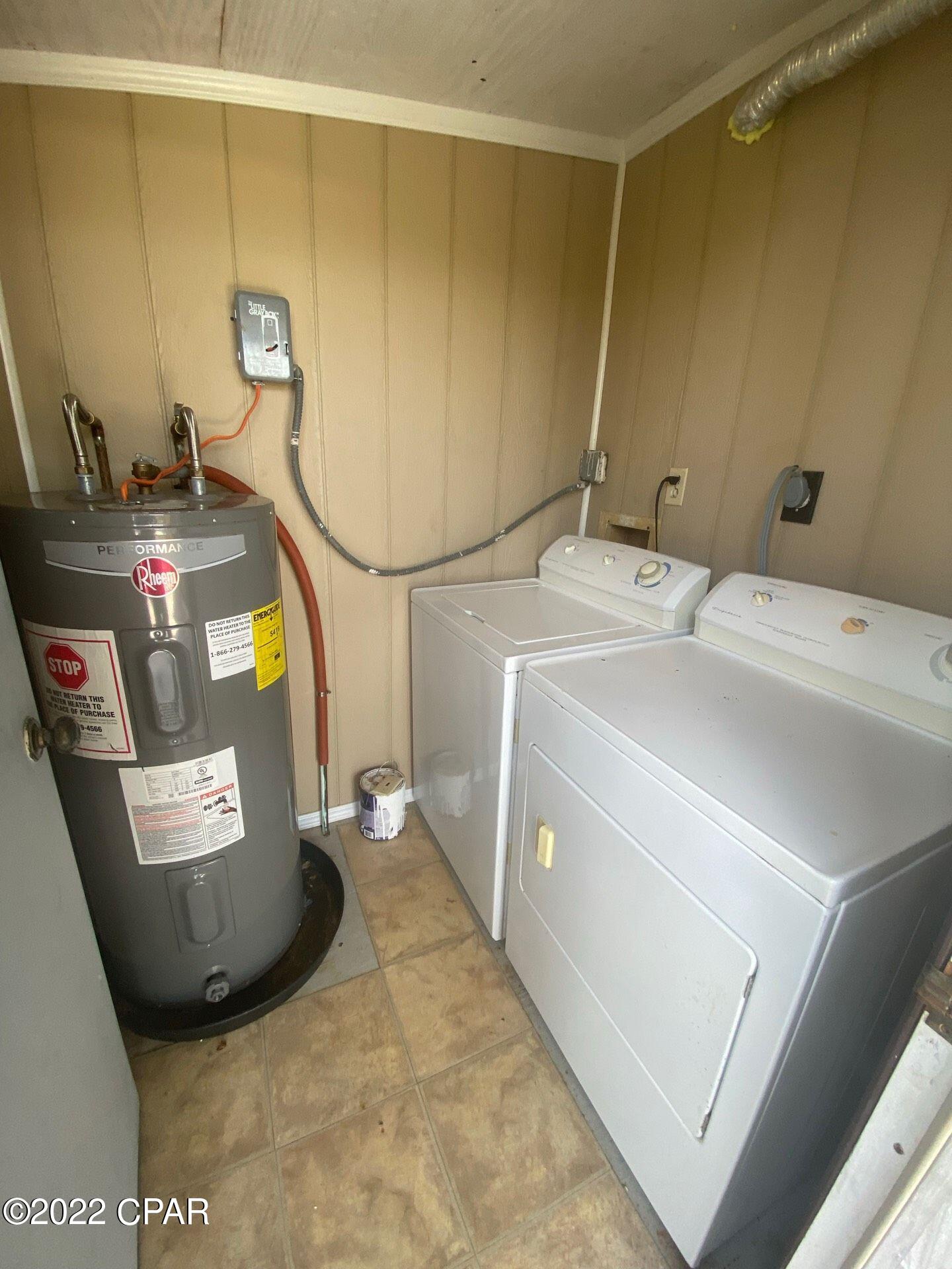 [No Recorded Subdiv] - Residential Lease