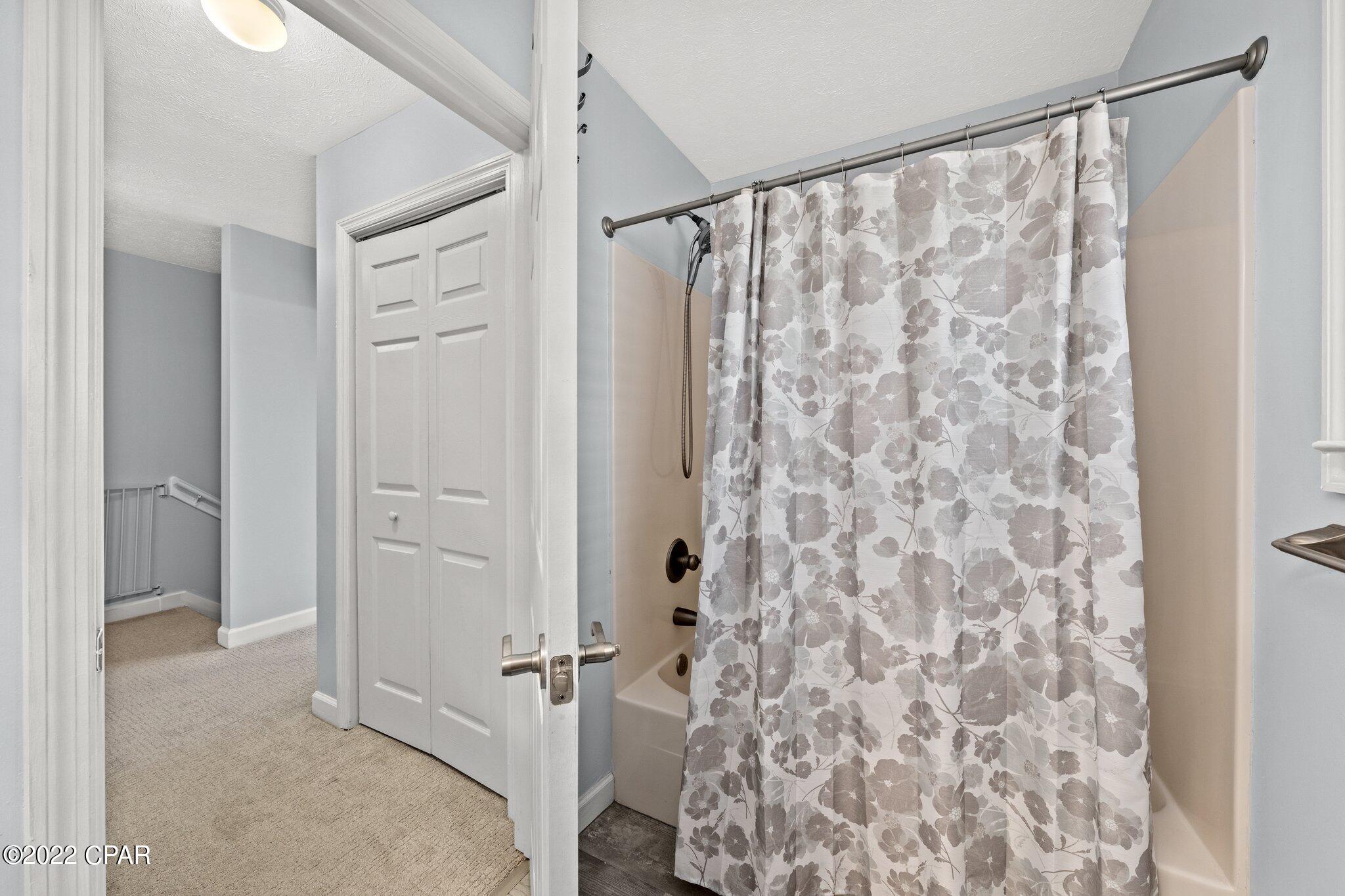 Gates At Sterling Cove - Residential