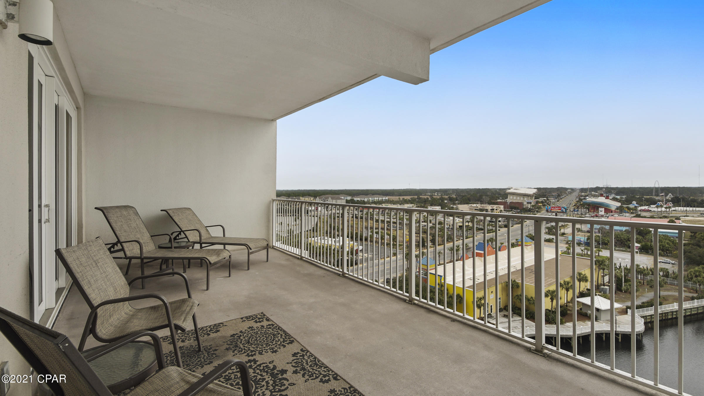 Laketown Wharf - Residential