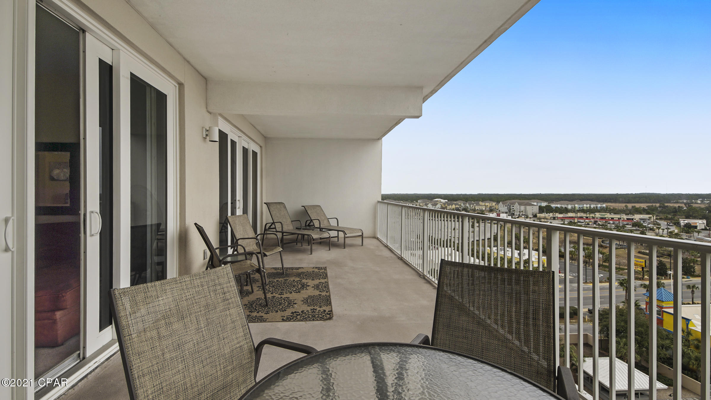 Laketown Wharf - Residential