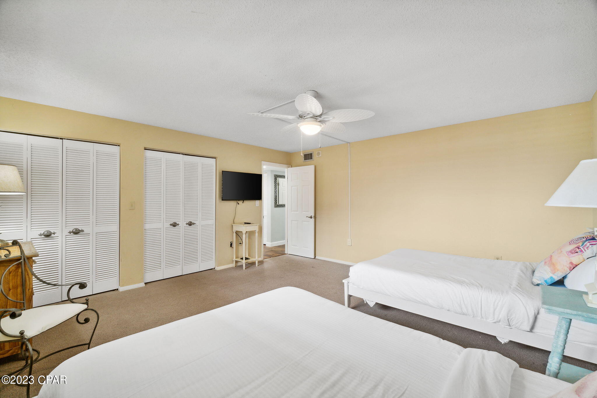 Regency Towers - Residential