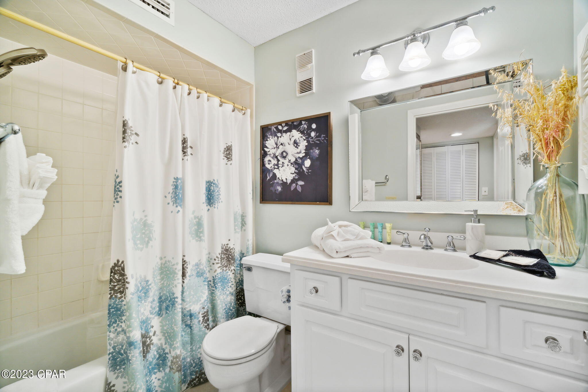 Regency Towers - Residential