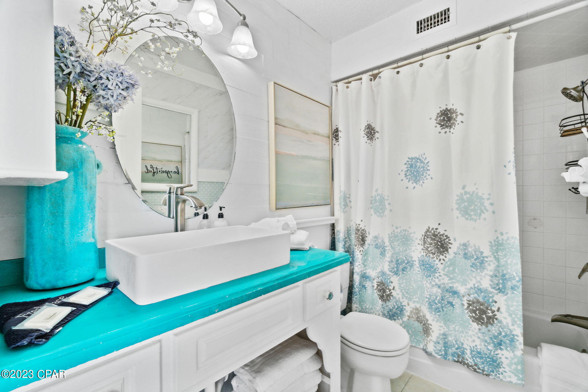 Regency Towers - Residential