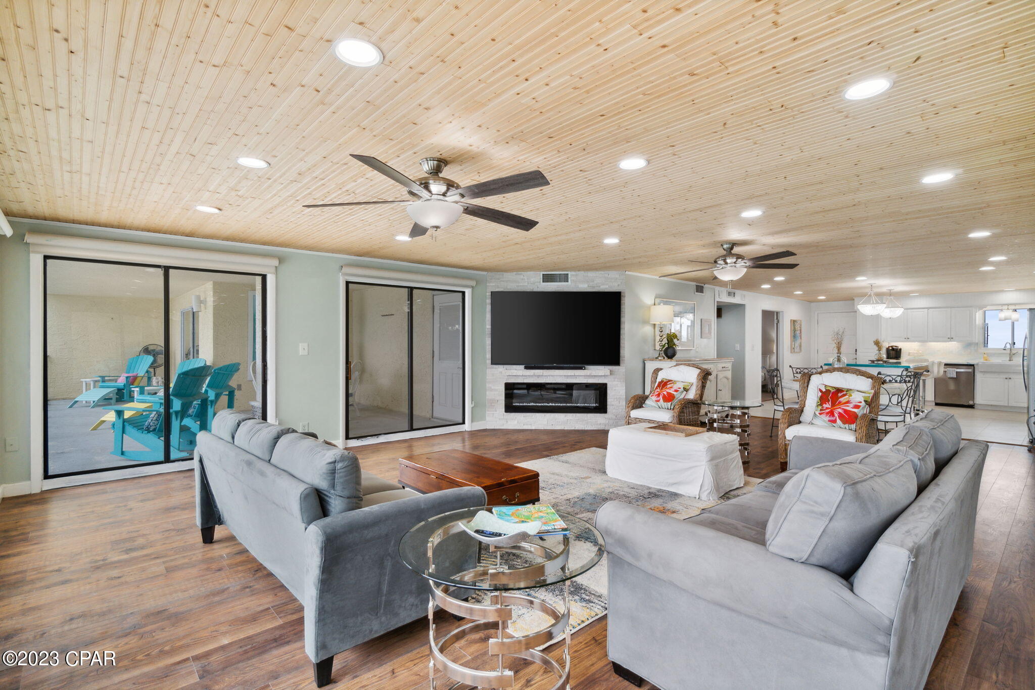 Regency Towers - Residential