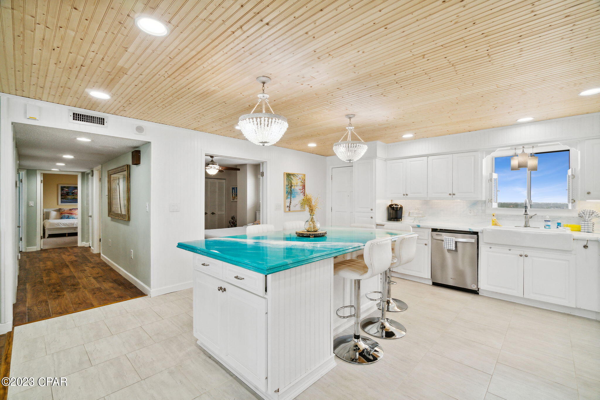 Regency Towers - Residential