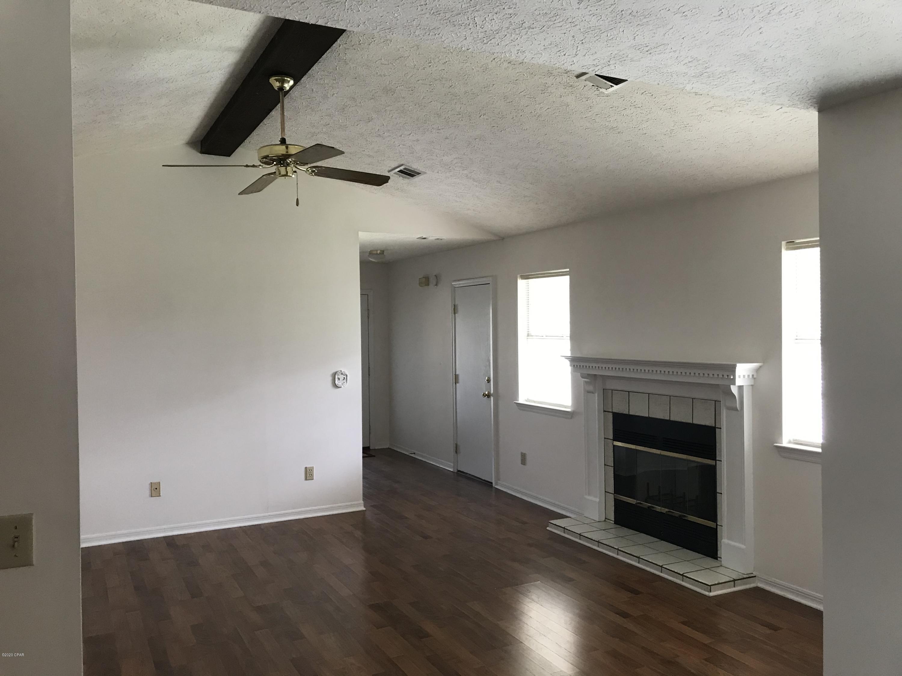 Venetian Villa - Residential