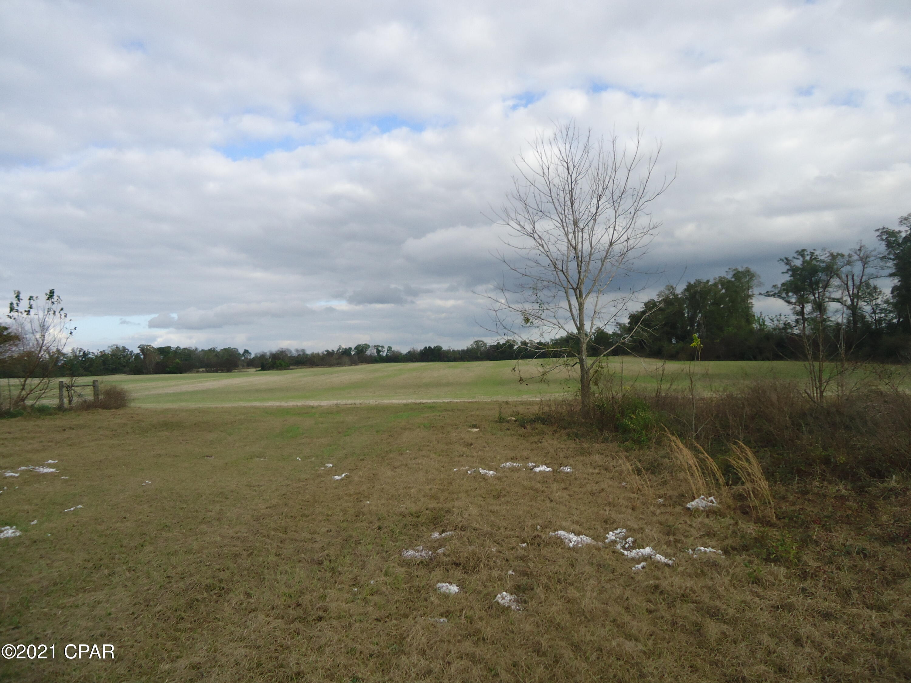 [No Recorded Subdiv] - Land