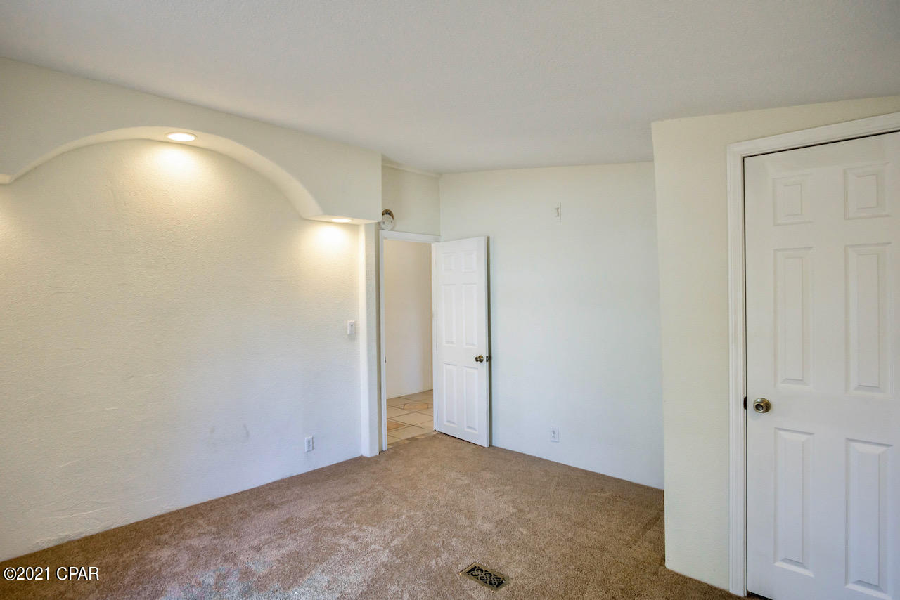 Burnt Mill Creek - Residential