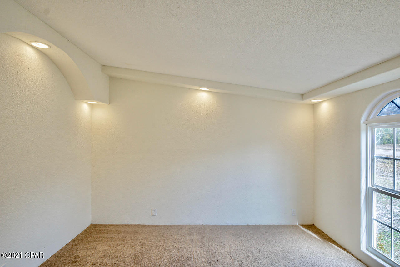 Burnt Mill Creek - Residential