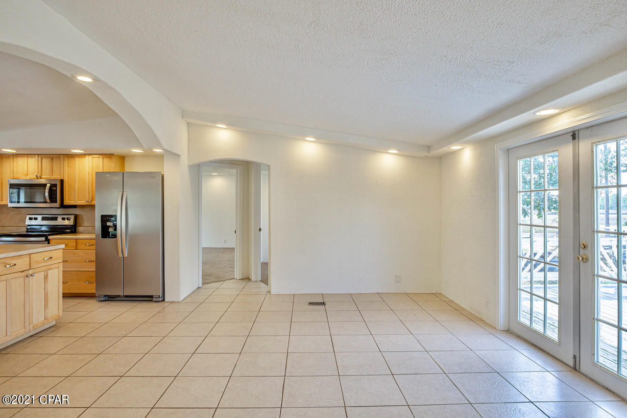 Burnt Mill Creek - Residential