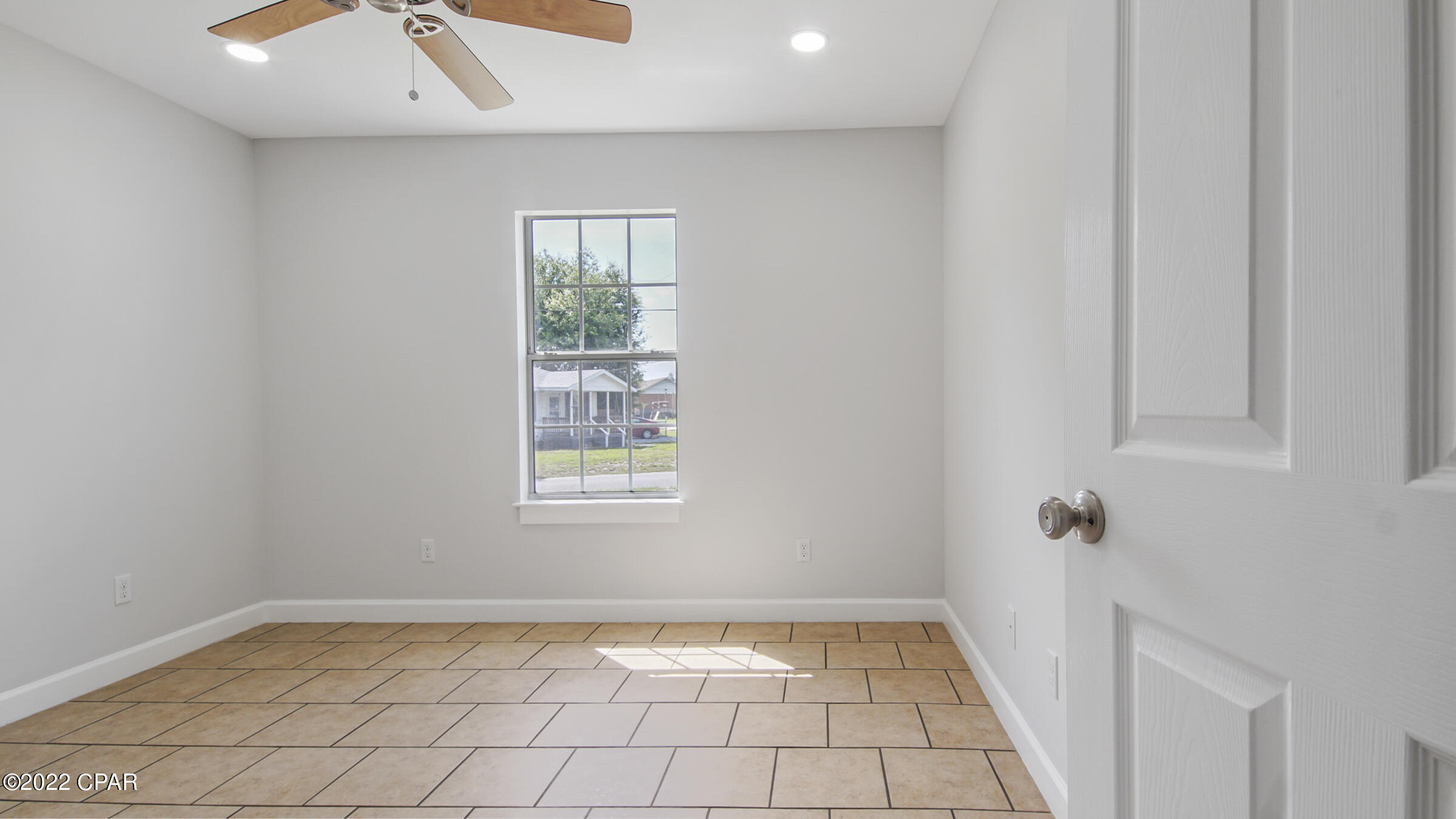 Lakeside - Residential