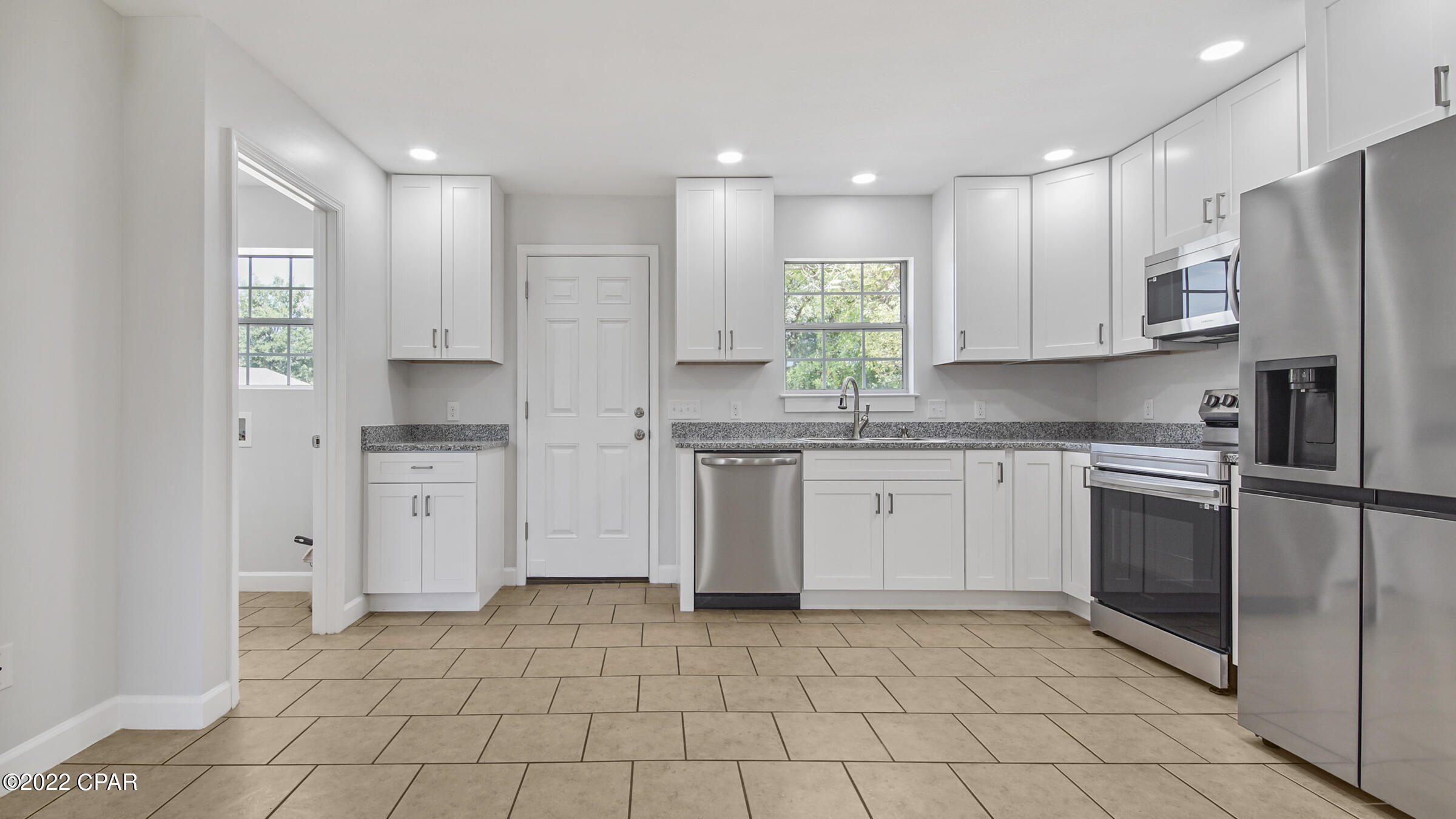 Lakeside - Residential