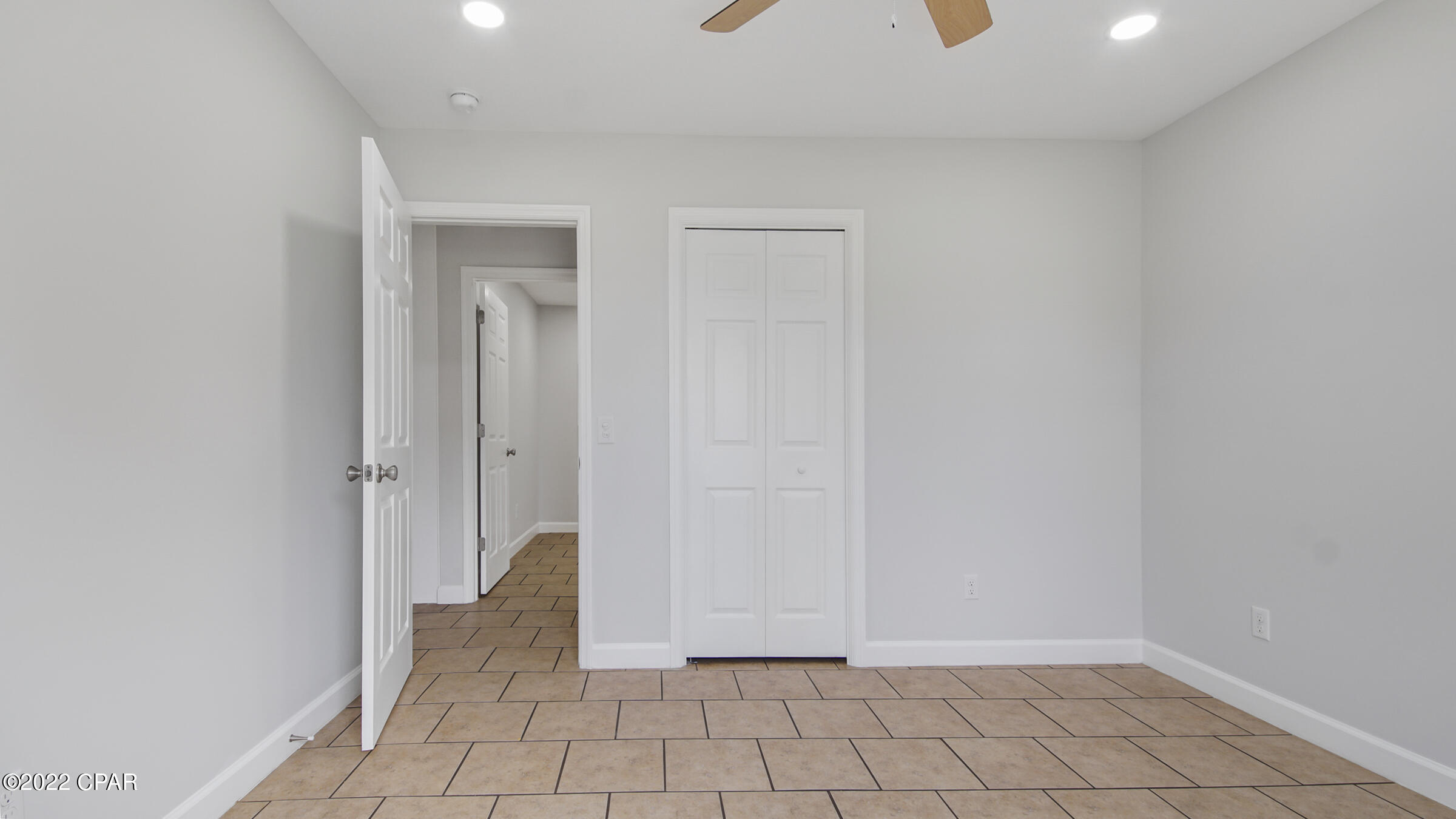 Lakeside - Residential