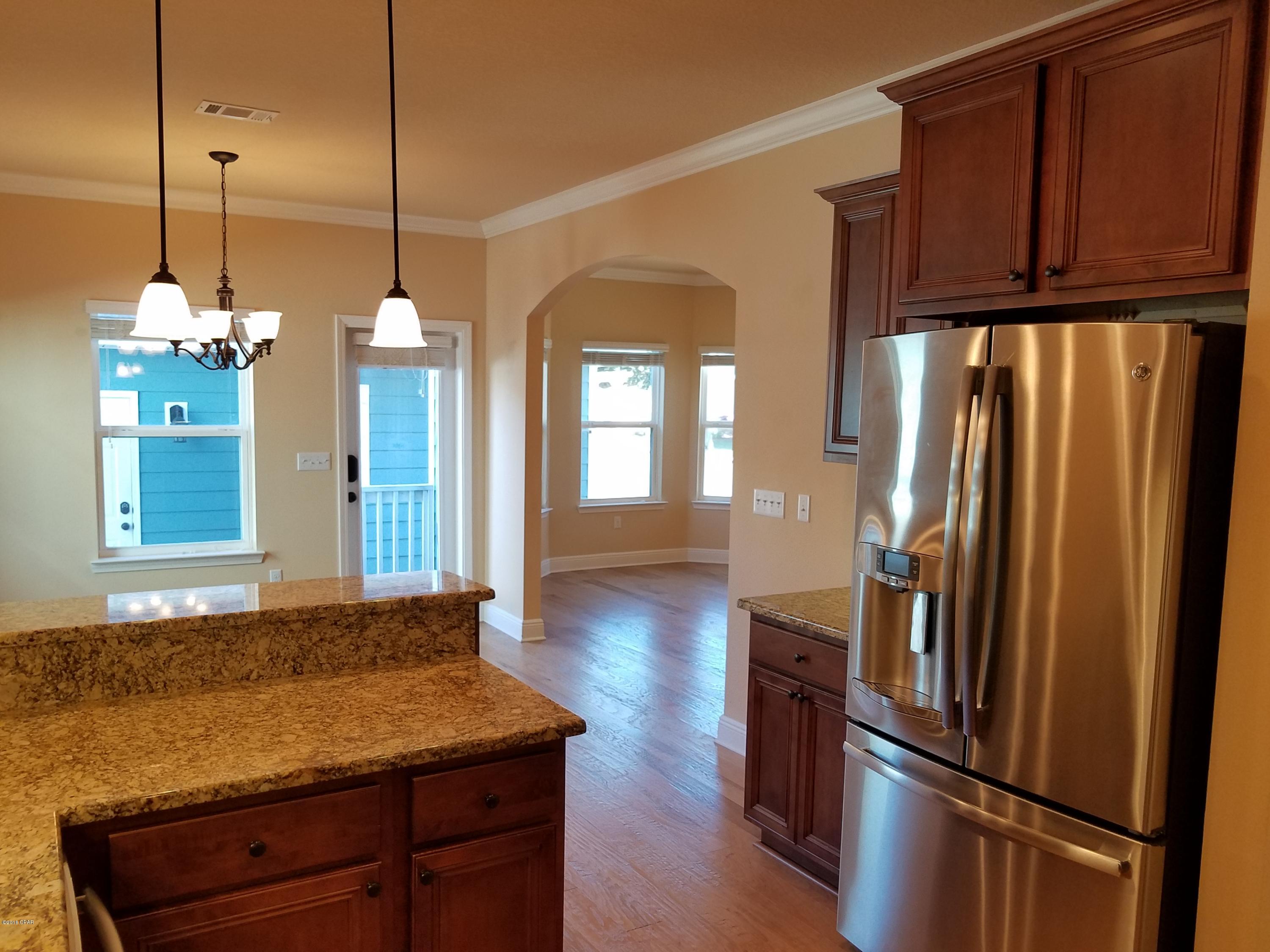 Magnolia Bay Club - Residential