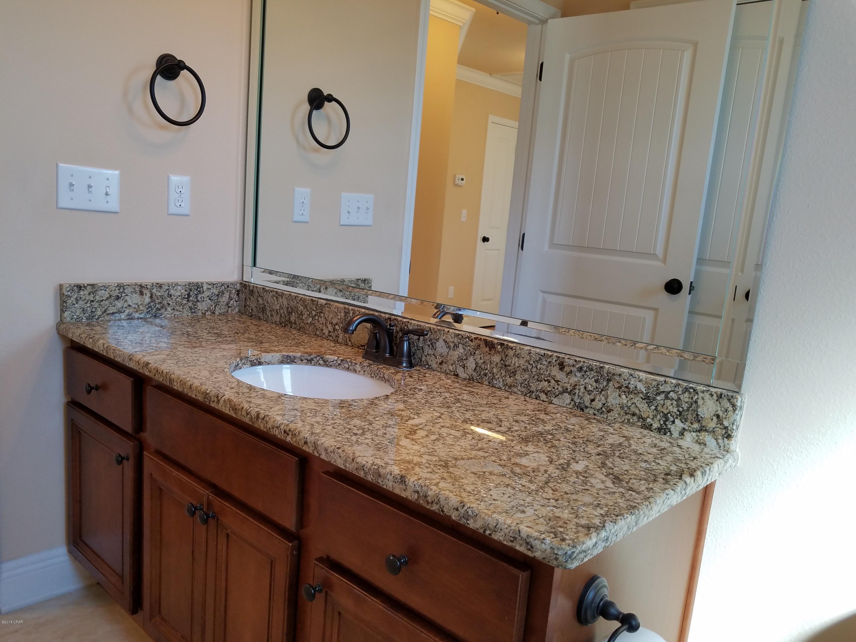 Magnolia Bay Club - Residential