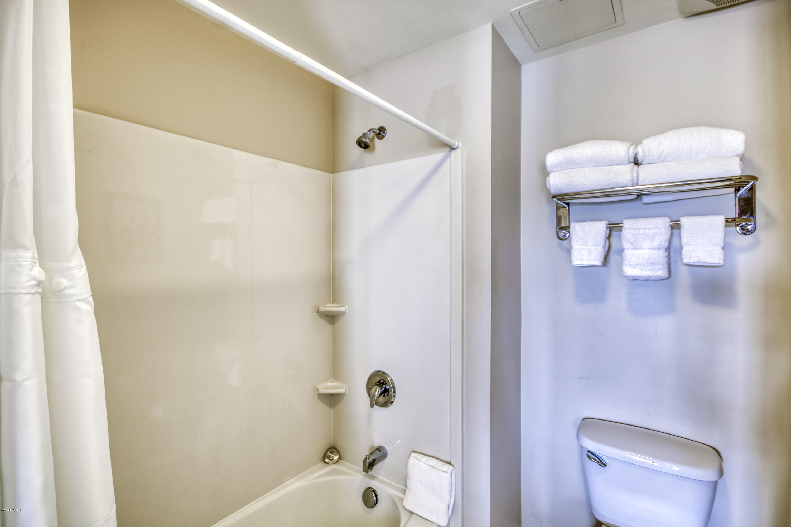 Carillon Beach Inn - Residential