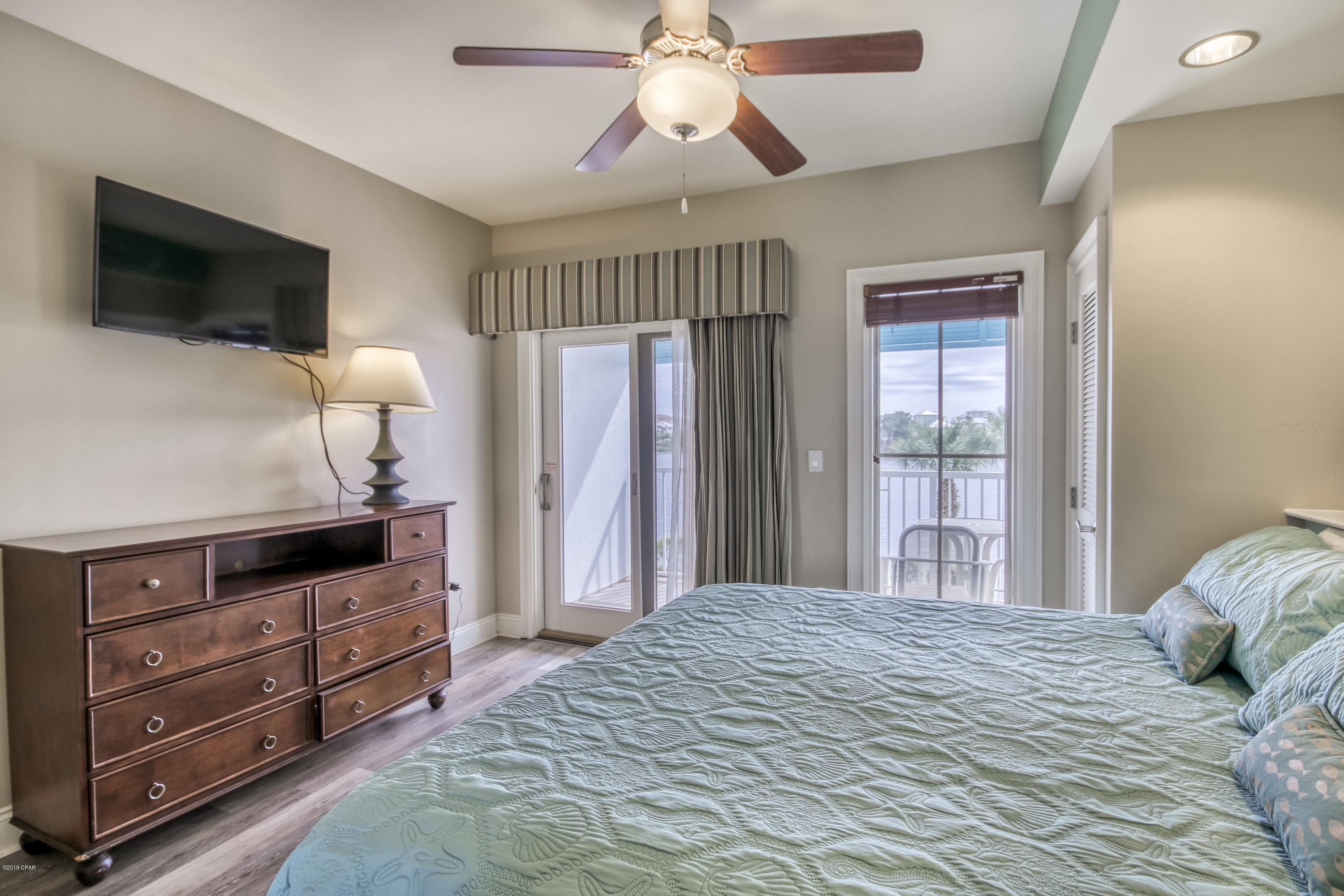 Carillon Beach Inn - Residential