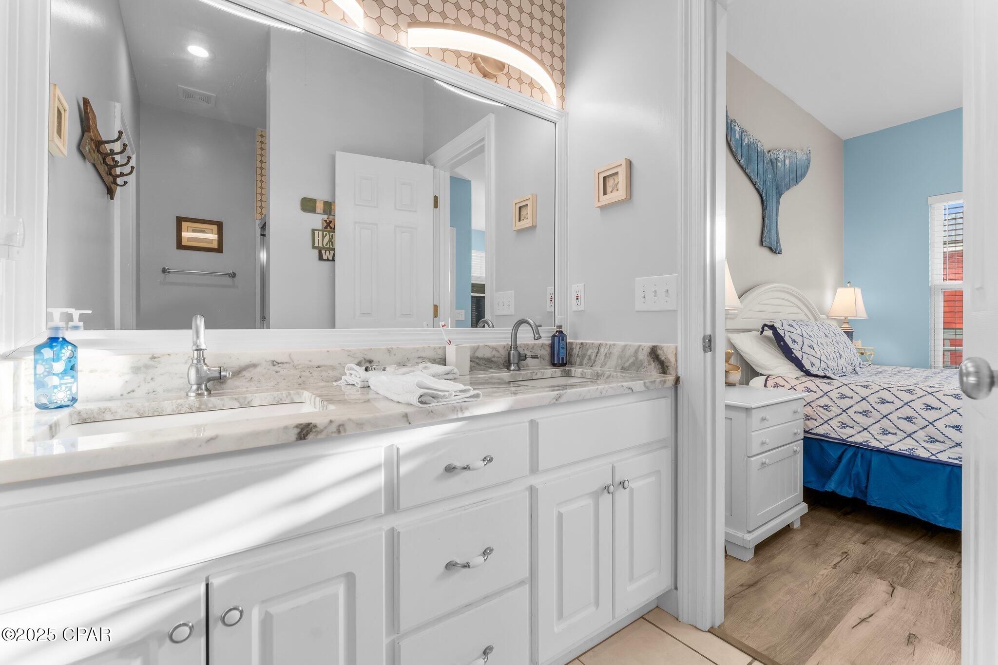 Summer Towne Cottage Condo Ph II - Residential