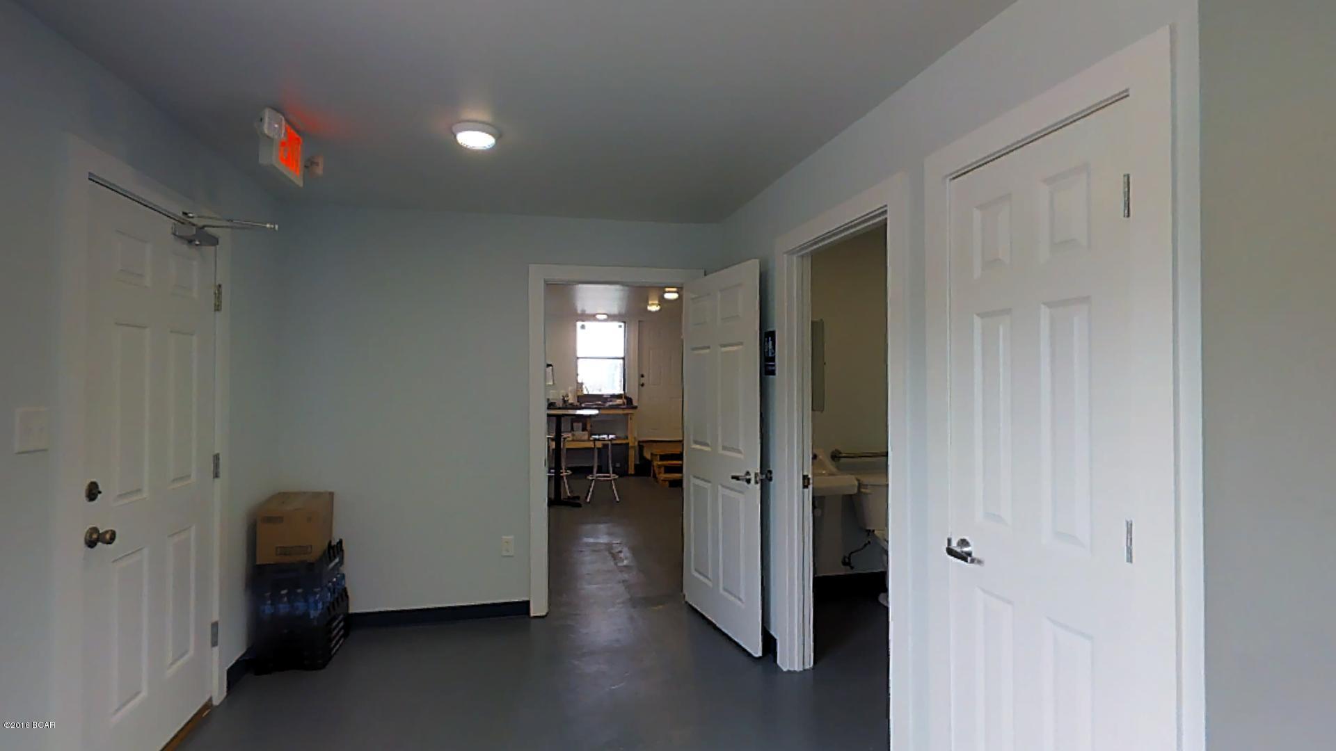 No Named Subdivision - Commercial Lease