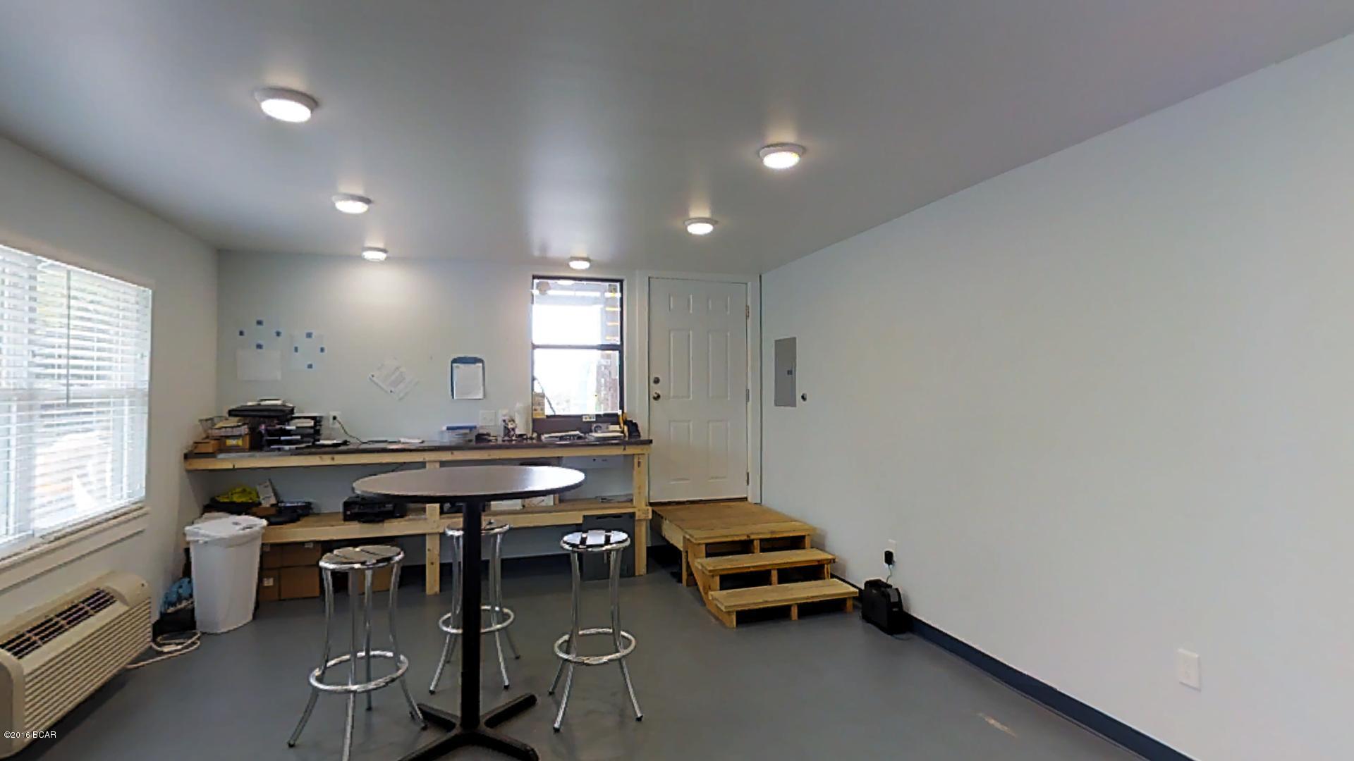 No Named Subdivision - Commercial Lease