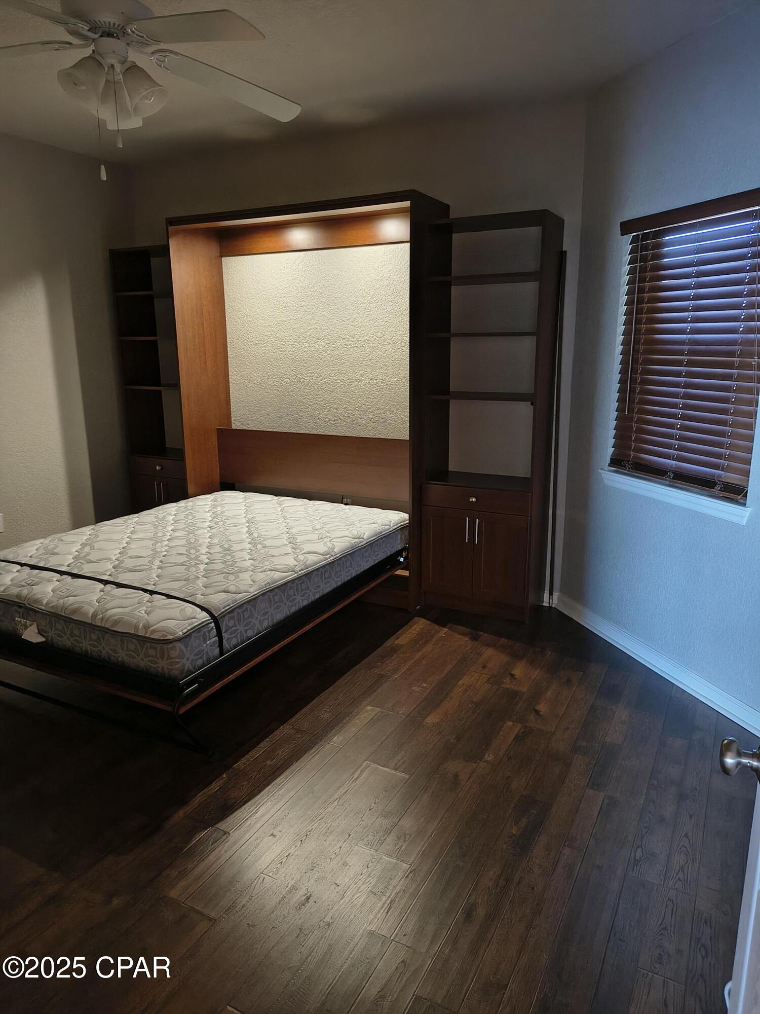 Hibiscus By The Bay - Residential