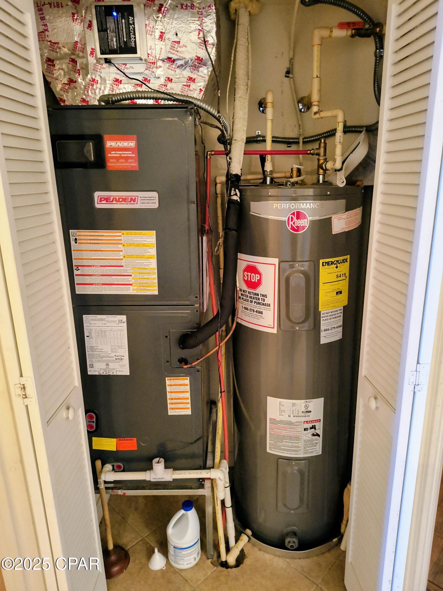 Hibiscus By The Bay - Residential