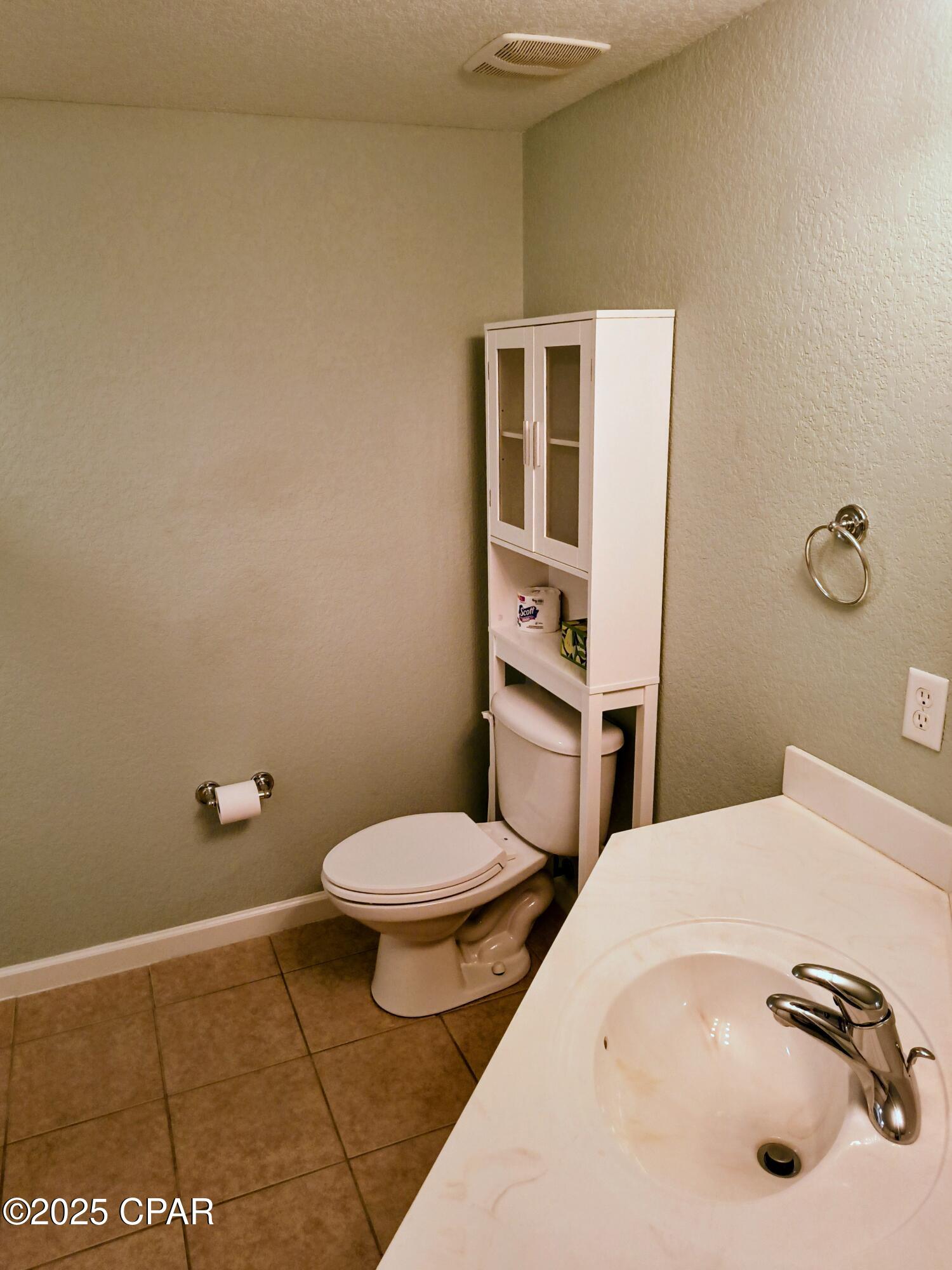 Hibiscus By The Bay - Residential