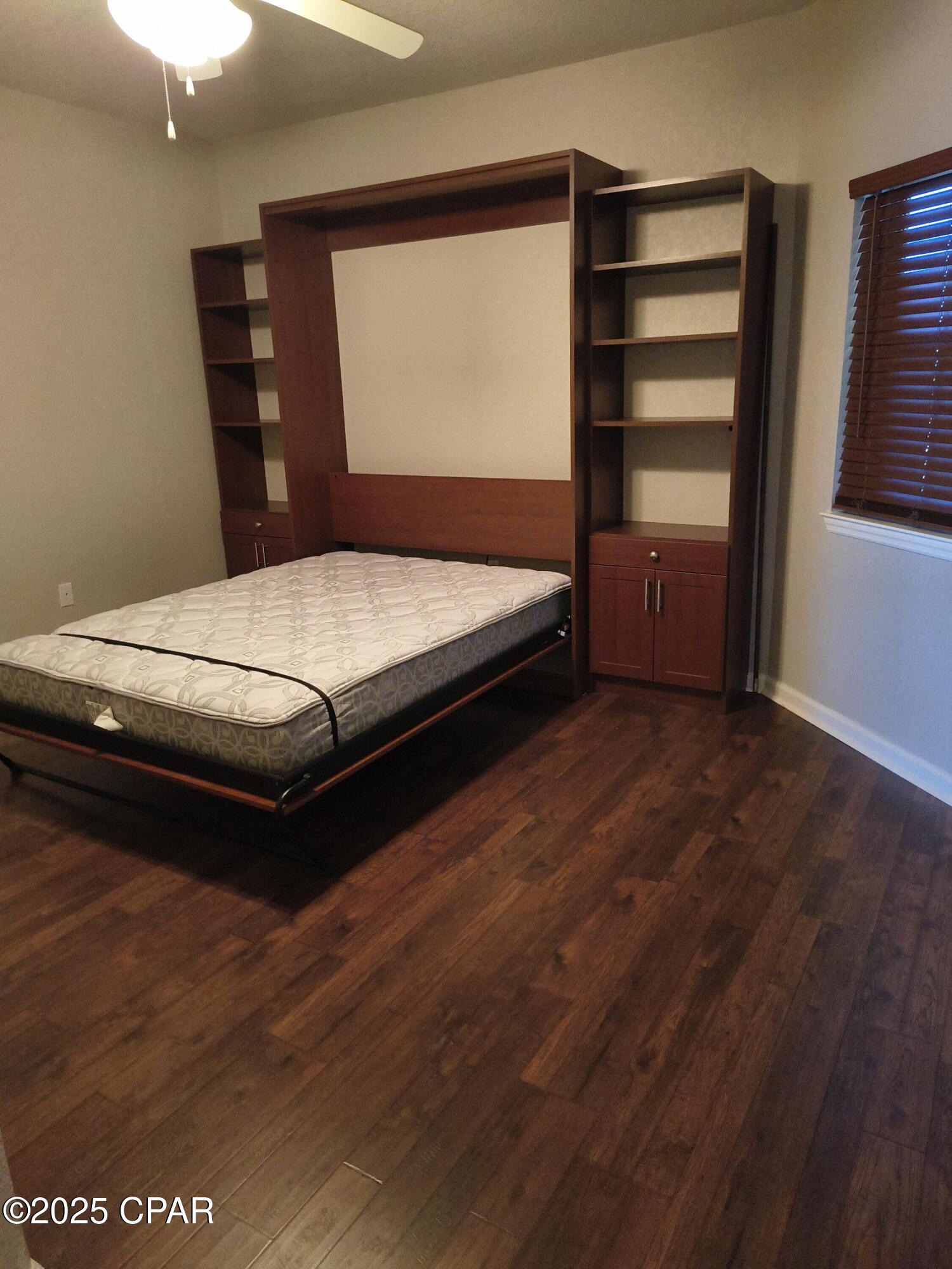 Hibiscus By The Bay - Residential